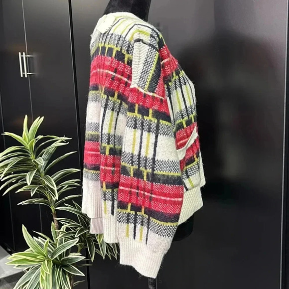 A.N.A. Knit Cardigan,V-neck,button-down,2 front pockets,plaid,warm,cozy,soft - Picture 6 of 10